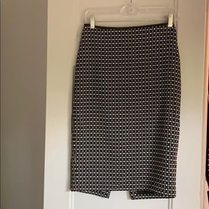 Black & white square pattern express pencil skirt